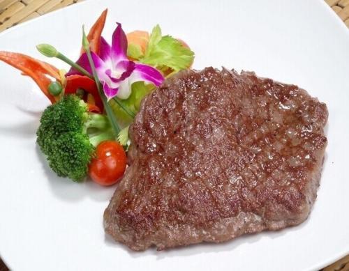 娱乐吃瓜酱牛排,揭秘明星们的美食私享时光