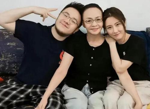 娱乐爆料直播间吃瓜